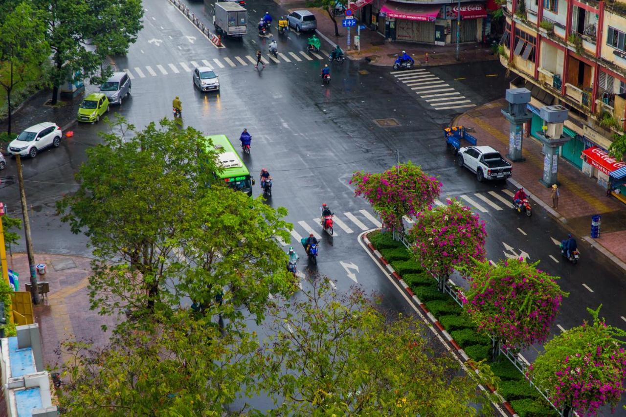 Hotel Kally Saigon Ho Chi Minh-staden Exteriör bild